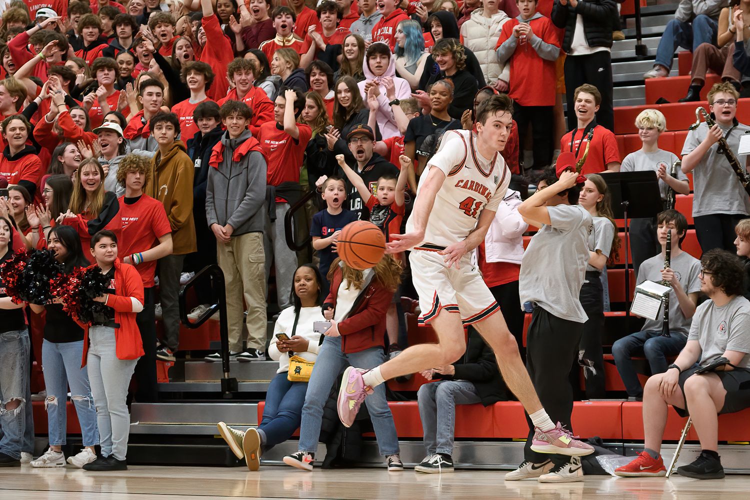 1 Lincoln vs Cleveland boys basketball 6A Oregon second round March 4 2023 Ken Waz 62